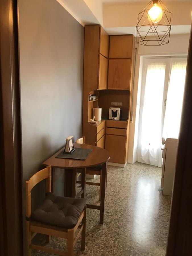 A Casa Di Maria Apartment Rome Bagian luar foto